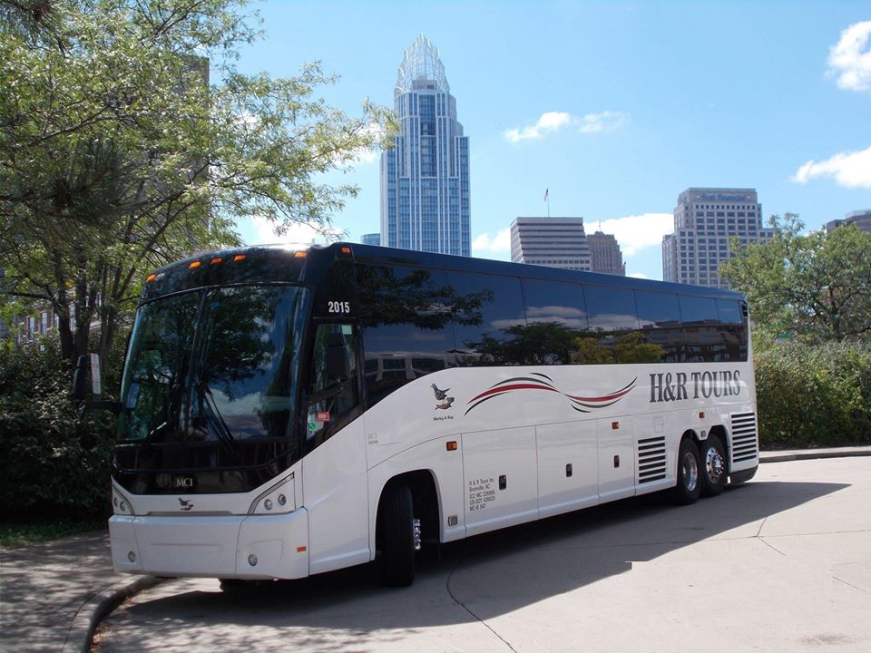 H&R Luxury Motorcoach Escorted Motorcoach Tours for Over 35 Years